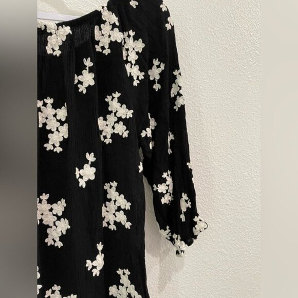 Soft Surroundings Embroidered Textured Midi Dress Boho Feminine Stretch Neutral - Picture 9 of 10